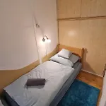 Apartment Nebel Vendeghaz Komárom